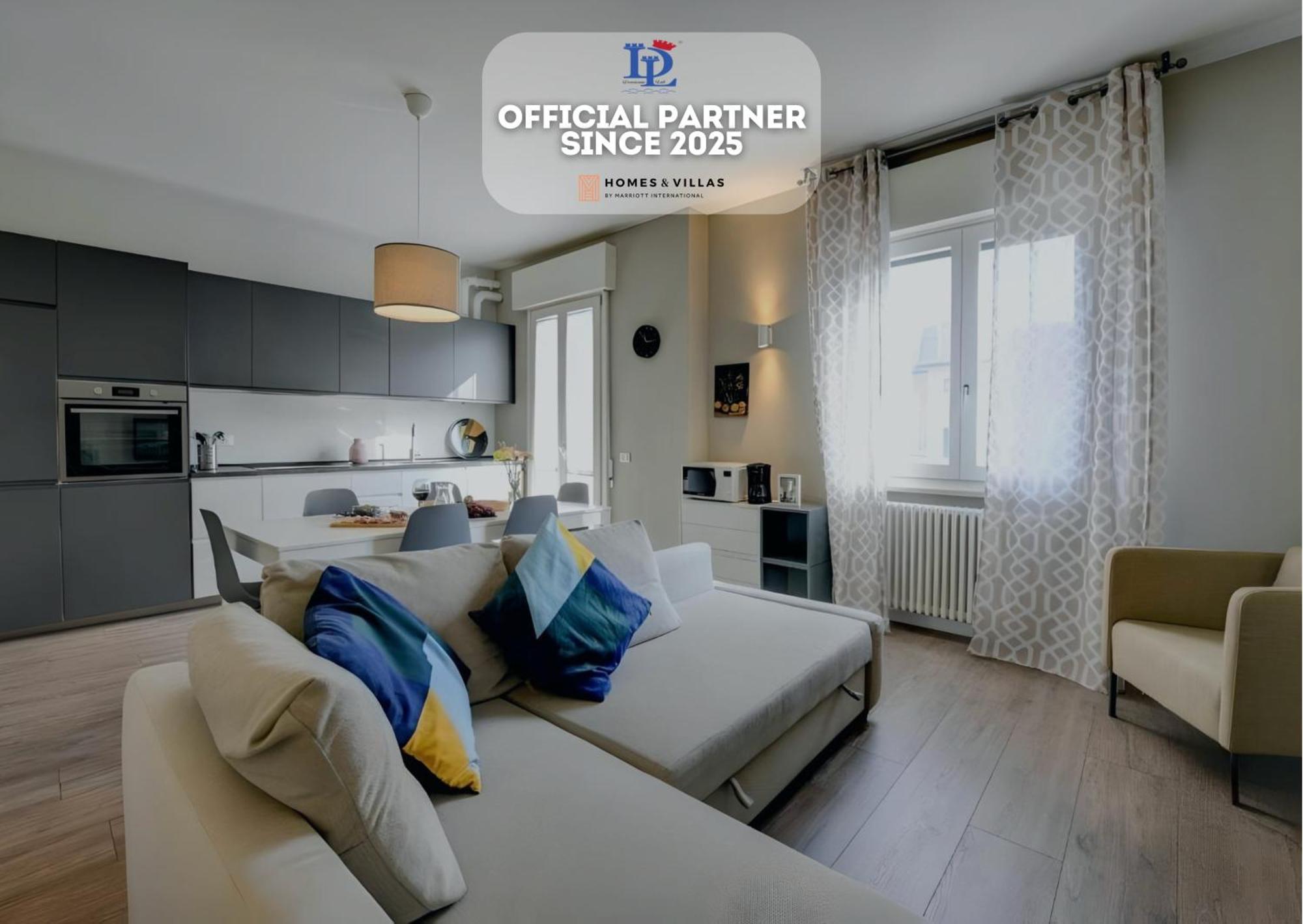 Desenzanoloft Official Partner Marriott Homes & Villas - Bacco Family Apartment 데센자노델가르다 외부 사진